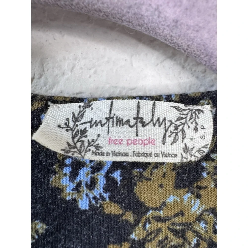 Free People Intimately Wrap‎ Top Sz S Floral Long Sleeve Boho Prairie Peasant